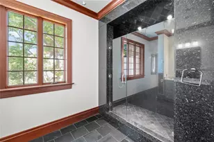 1802 Forest Gate Cir, Sugar Land, TX 77479 - Photo 32