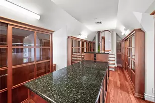 1802 Forest Gate Cir, Sugar Land, TX 77479 - Photo 28