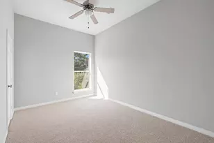 8203 Tower St, Houston, TX 77088 - Photo 12