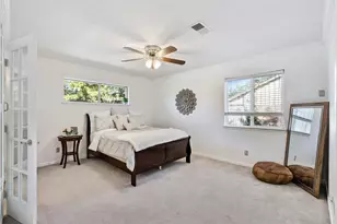 9214 Bronco Dr, Houston, TX 77055 - Photo 4