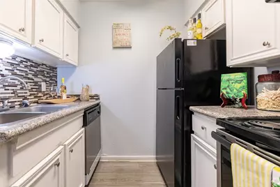 1370 Afton Street #322, Houston, TX 77055 - Photo 16