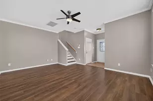 8126 Montague Manor Ln, Houston, TX 77072 - Photo 10