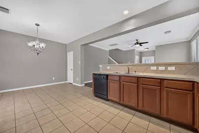 8126 Montague Manor Lane, Houston, TX 77072 - Photo 18