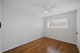14035 Pinerock Ln, Houston, TX 77079 - Photo 18