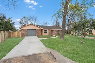 230 W Willwood Dr, Willis, TX 77378 - Photo 24