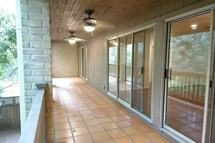 201 Vanderpool, Houston, TX 77024 - Photo 18