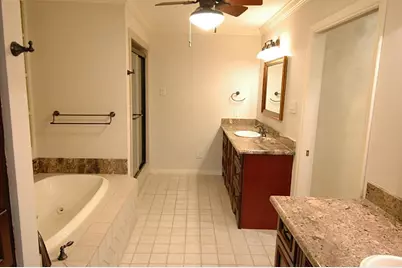 201 Vanderpool #64, Houston, TX 77024 - Photo 16