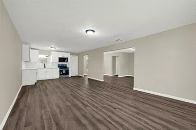 8771 Josie Street, Houston, TX 77029 - Photo 10