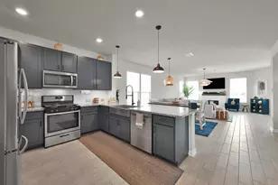 614 Coyote Cyn Ct, Magnolia, TX 77354 - Photo 1