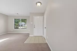 1319 Emilee Ct, Rosenberg, TX 77471 - Photo 8