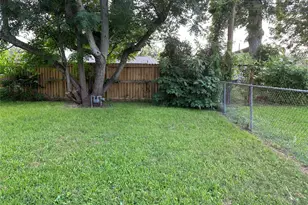 511 Guyer St, Sugar Land, TX 77498 - Photo 36