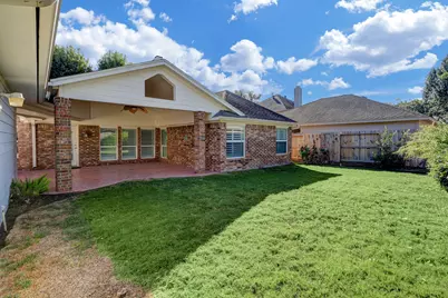 4219 Copper Creek, Baytown, TX 77521 - Photo 10