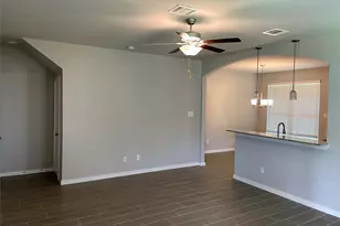 101 Wickersham, Conroe, TX 77304 - Photo 2