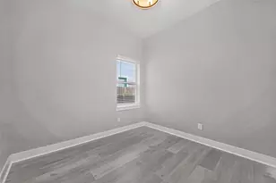 18410 Central Creek Dr Dr, Cypress, TX 77433 - Photo 30