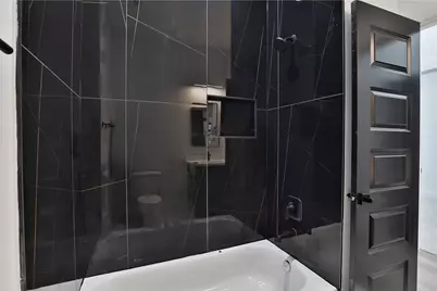 8109 Bigwood Street #A/B, Houston, TX 77078 - Photo 42