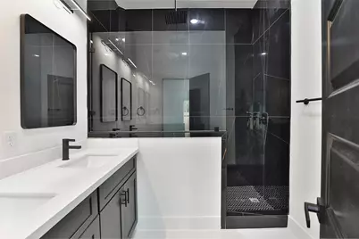 8109 Bigwood Street #A/B, Houston, TX 77078 - Photo 22