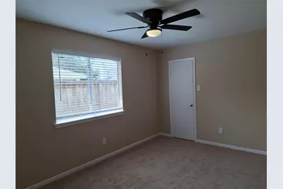 13651 Corrigan Drive, Houston, TX 77014 - Photo 12