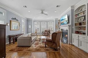 2419 Driscoll St, Houston, TX 77019 - Photo 12