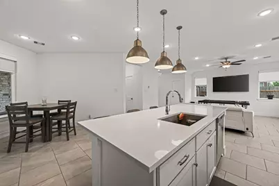 7803 Swooping Swallow Lane, Katy, TX 77493 - Photo 18