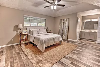 6218 Creekside Lane, League City, TX 77573 - Photo 10