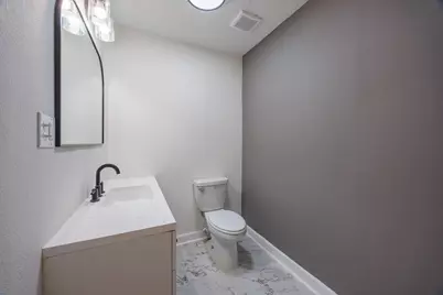 5618 Southbrook Street, Houston, TX 77033 - Photo 22