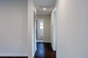 5618 Southbrook St, Houston, TX 77033 - Photo 14