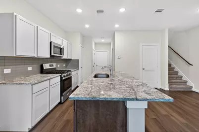 9115 Highland Northern Way, Houston, TX 77088 - Photo 8