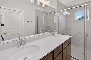 9115 Highland Northern Wy, Houston, TX 77088 - Photo 24