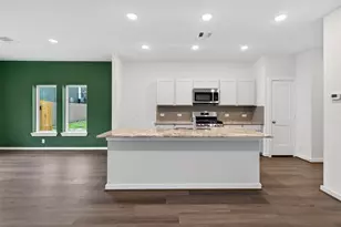 9115 Highland Northern Wy, Houston, TX 77088 - Photo 12