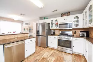 19711 Arbor Creek Dr, Katy, TX 77449 - Photo 4