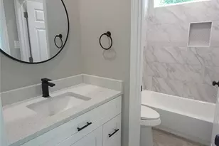 765 Enterprise St, Houston, TX 77088 - Photo 12
