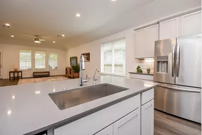 383 Westlake Terrace Drive, Conroe, TX 77304 - Photo 10