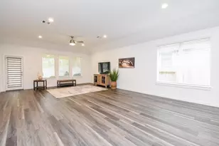 383 Westlake Terrace Dr, Conroe, TX 77304 - Photo 20