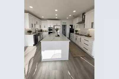 10770 Tri City Beach Rd, Beach City, TX 77523 - Photo 6