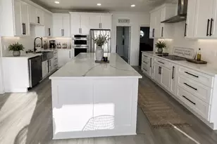 10770 Tri City Beach Rd, Beach City, TX 77523 - Photo 6
