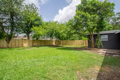 802 Mobile Drive, Pasadena, TX 77506 - Photo 18