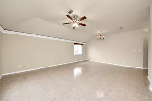 23127 N Waterlake Dr, Richmond, TX 77406 - Photo 6