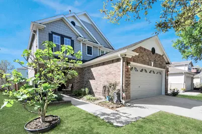 2718 Skyview Ridge Court, Houston, TX 77047 - Photo 2