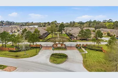 9022 Centennial Drive, Conroe, TX 77384 - Photo 42