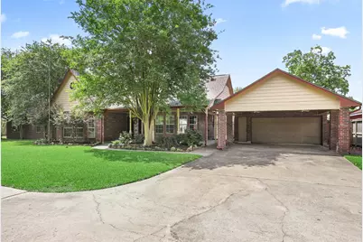 1133 Helen Drive, Deer Park, TX 77536 - Photo 2