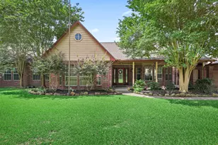 1133 Helen Dr, Deer Park, TX 77536 - Photo 1