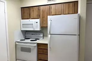 1516 Bay Area Blvd, Houston, TX 77058 - Photo 6