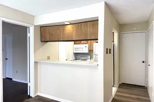 1516 Bay Area Blvd, Houston, TX 77058 - Photo 4