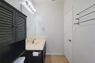 249 Harbor Bend Ln, Dickinson, TX 77539 - Photo 24