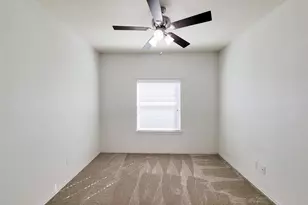 249 Harbor Bend Ln, Dickinson, TX 77539 - Photo 28