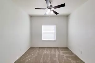 249 Harbor Bend Ln, Dickinson, TX 77539 - Photo 28