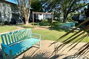 874 Yorkchester Dr, Houston, TX 77079 - Photo 24