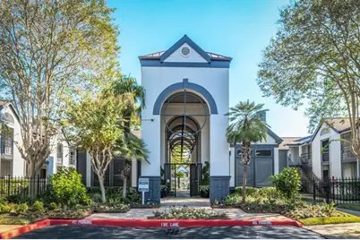 874 Yorkchester Dr #102, Houston, TX 77079 - Photo 18