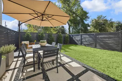 2212 Berry Street, Houston, TX 77004 - Photo 20