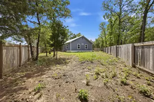 100 Walnut Cir, Somerville, TX 77879 - Photo 14